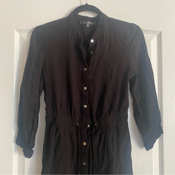 DYNAMITE BLACK DRESS WITH BELT - Picture 8 of 8